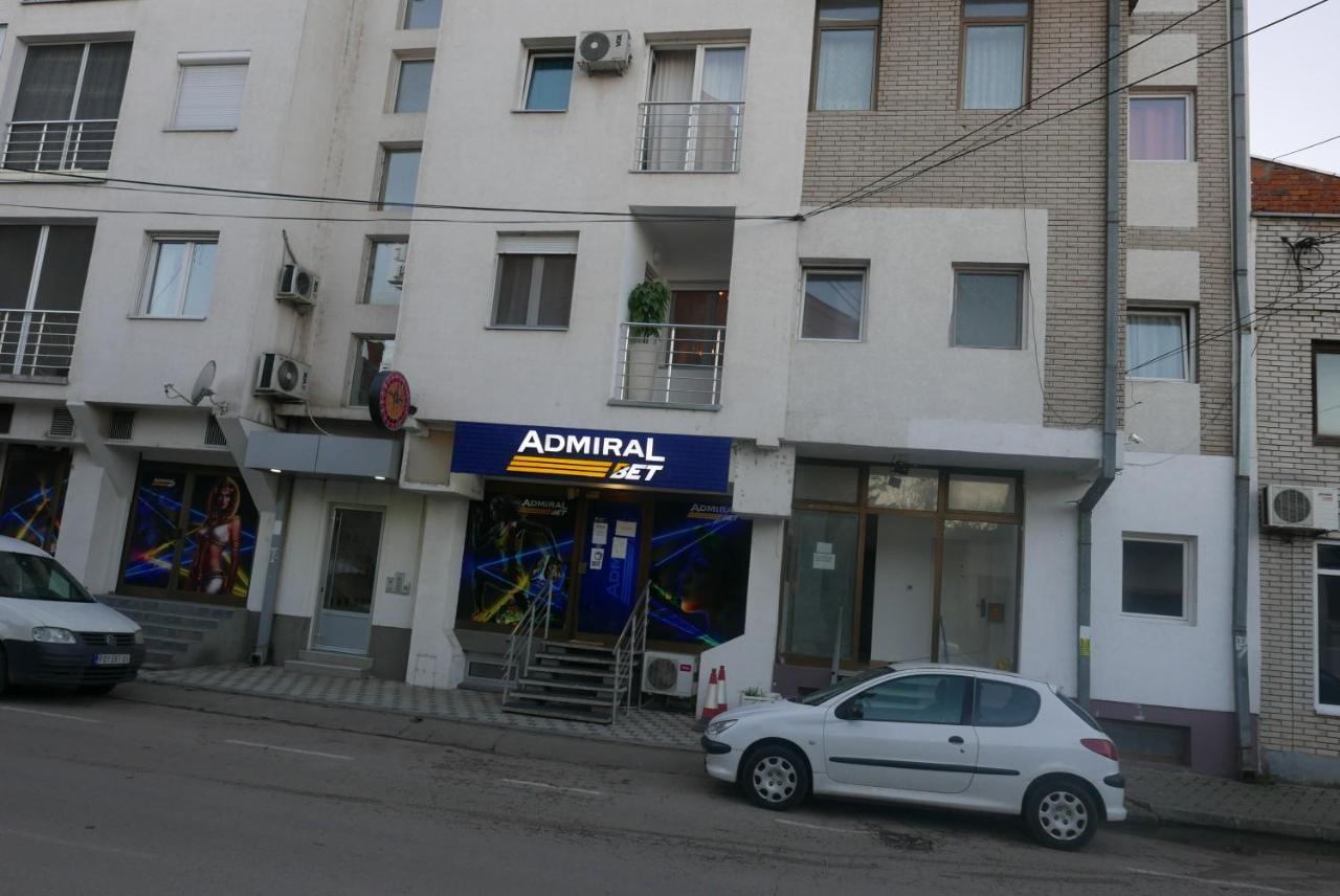 Lux Apartman D&N Svilajnac Экстерьер фото